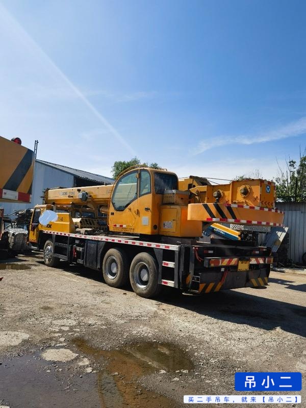 Buy XCMG QY25K5C Used Crane / 2 Buy XCMG QY25K5C Used Crane / 2