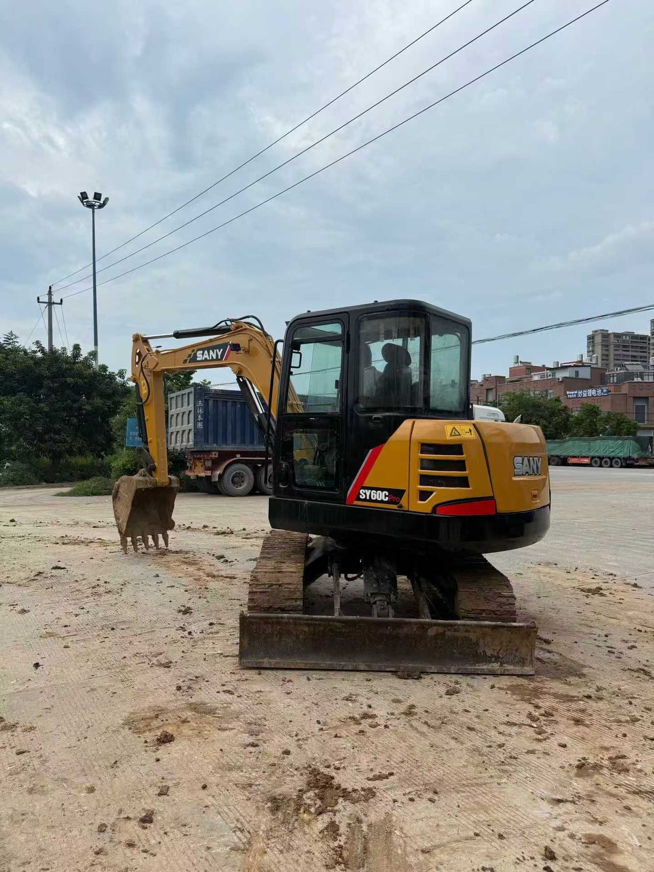 Buy Sany 60C-9 Used Excavator / 3