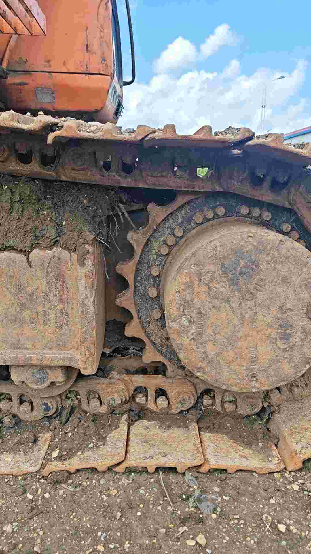 Buy Doosan 225LC-9 Used Excavator / 5 Buy Doosan 225LC-9 Used Excavator / 5