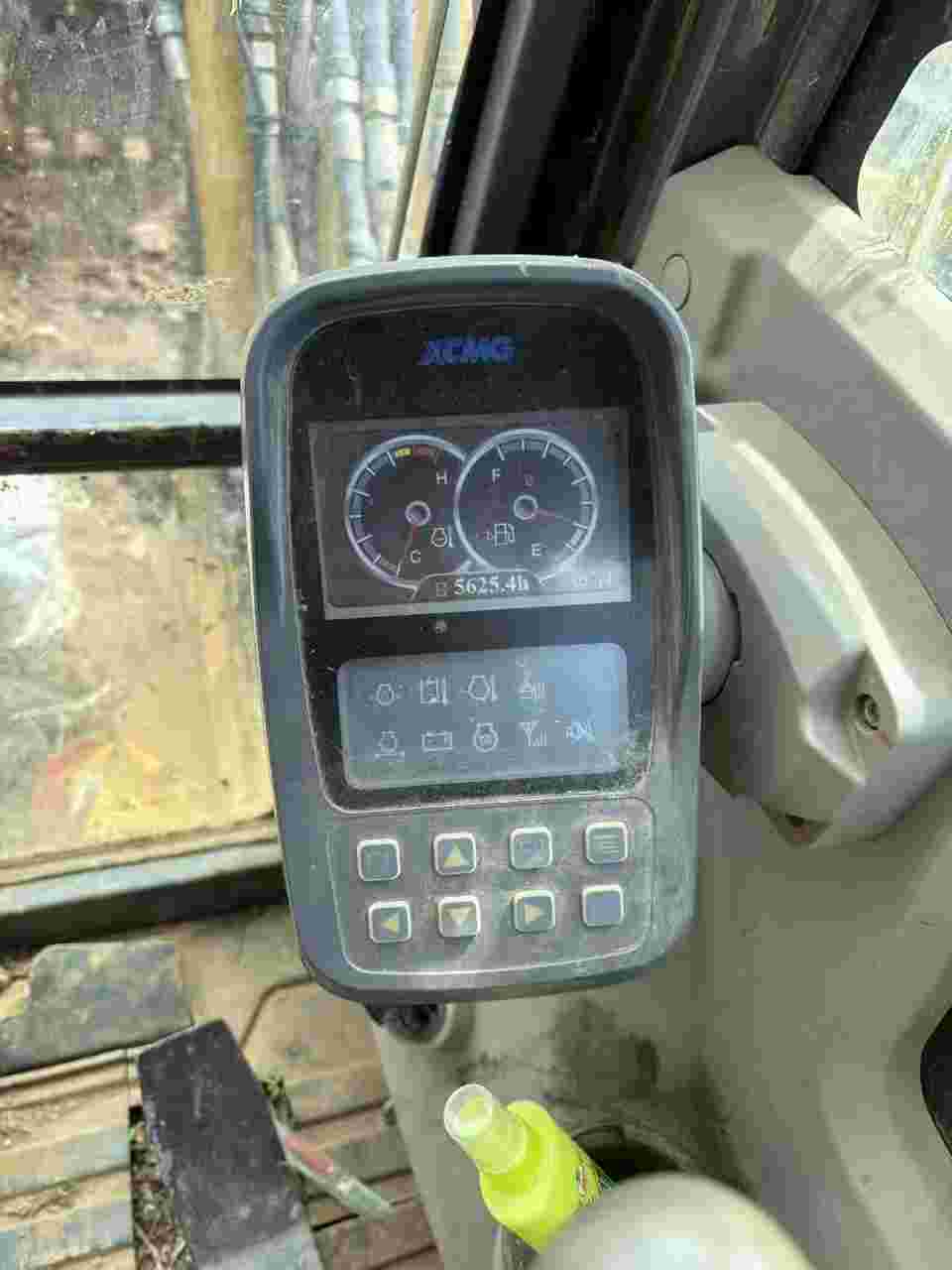 Buy XCMG XE55DA Used Excavator / 5 Buy XCMG XE55DA Used Excavator / 5