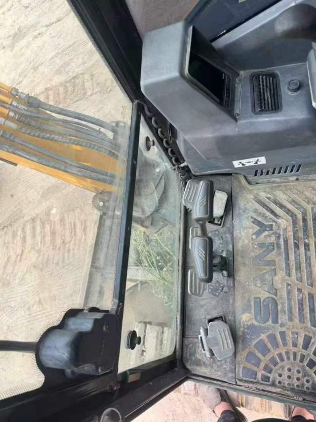 Buy Sany SY35U-10 Used Excavator / 5 Buy Sany SY35U-10 Used Excavator / 5