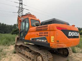 Buy Doosan 215-7 Used Excavator / 2 Buy Doosan 215-7 Used Excavator / 2