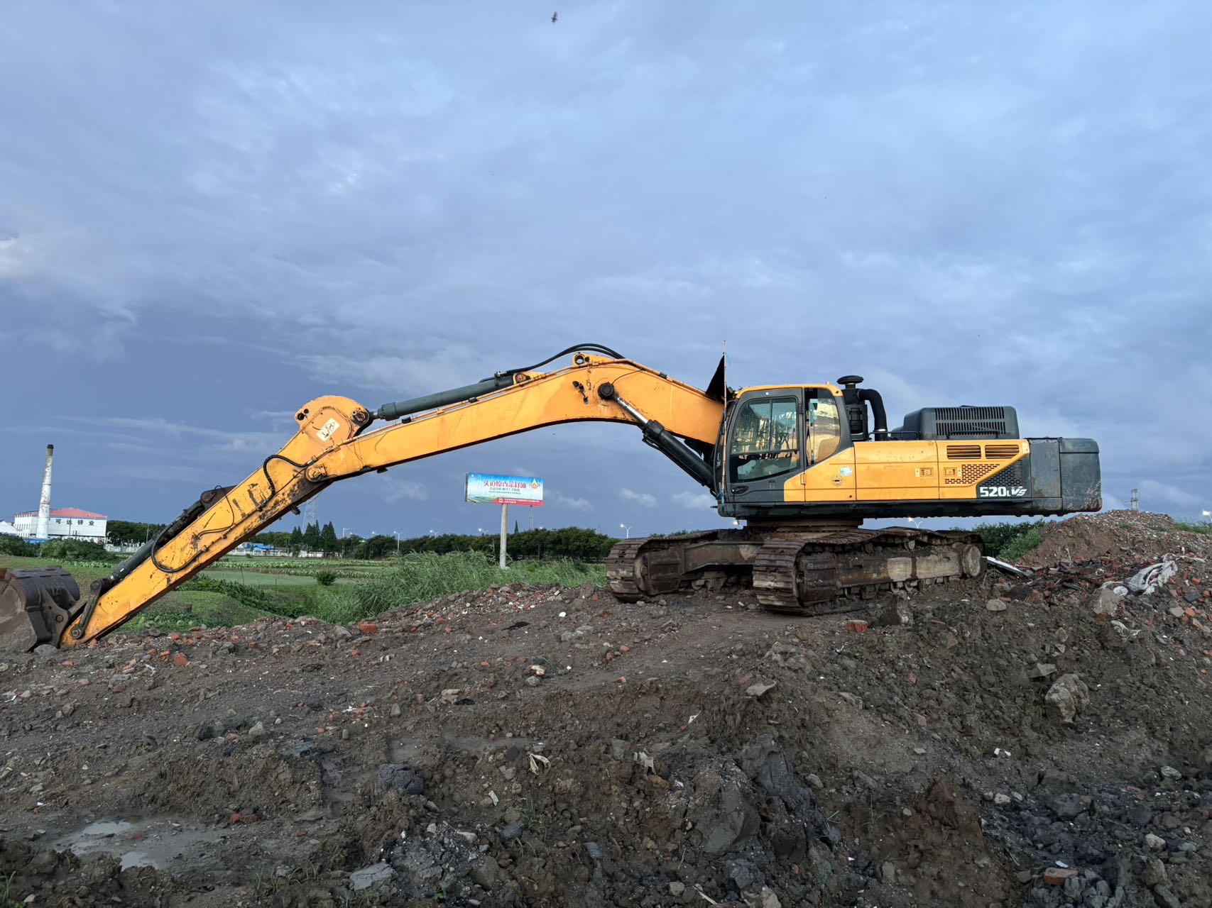 Buy Hyundai Used Excavator / 8 Buy Hyundai Used Excavator / 8