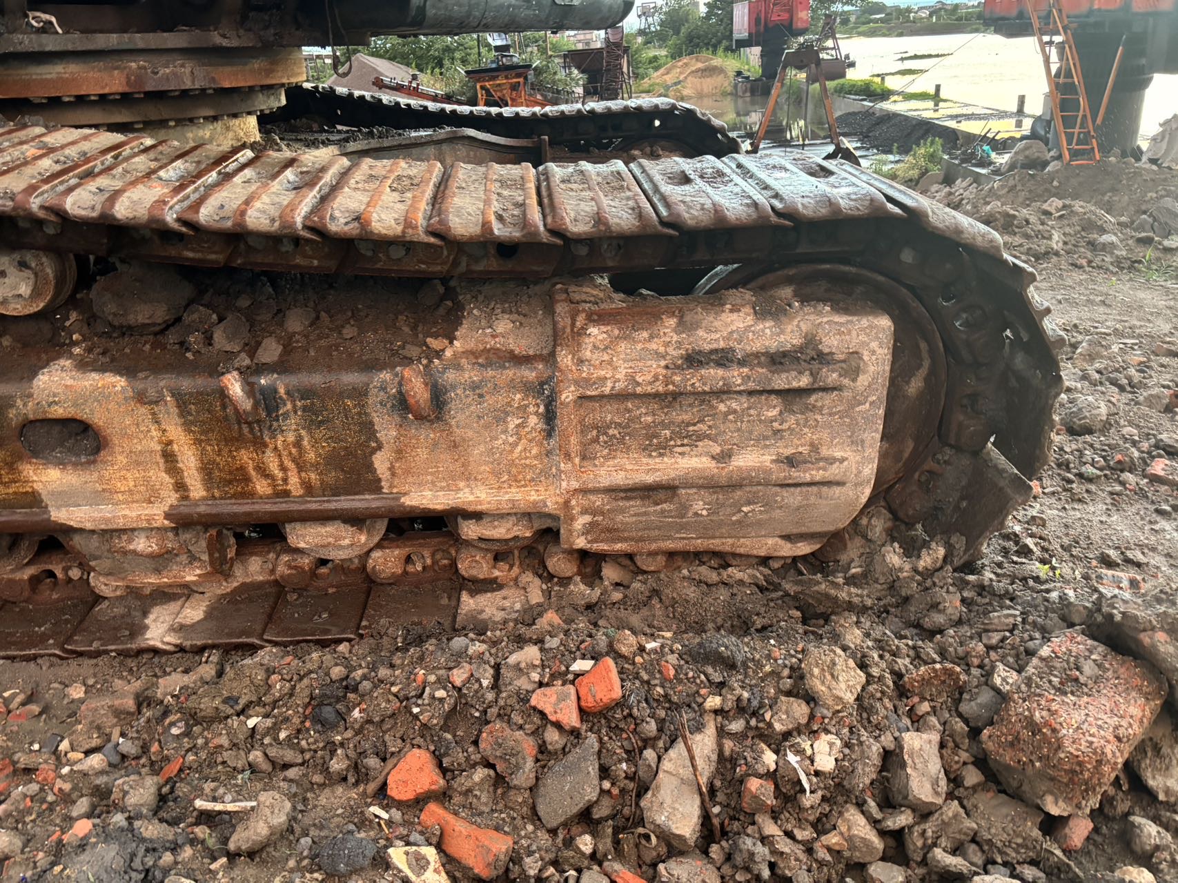 Buy Hyundai Used Excavator / 3 Buy Hyundai Used Excavator / 3