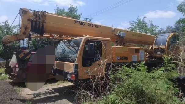 Buy XCMG QY25K5 Used Crane / 2 Buy XCMG QY25K5 Used Crane / 2