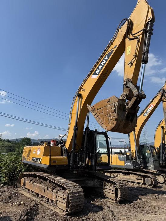 Buy Sany 155C-9 Used Excavator / 1