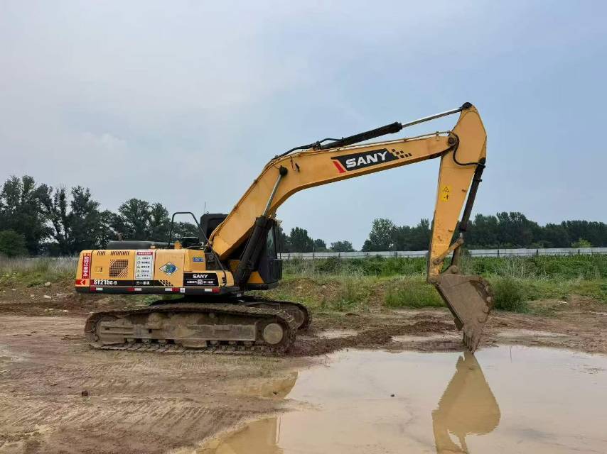 Buy Sany 215C-9 Used Excavator / 4 Buy Sany 215C-9 Used Excavator / 4