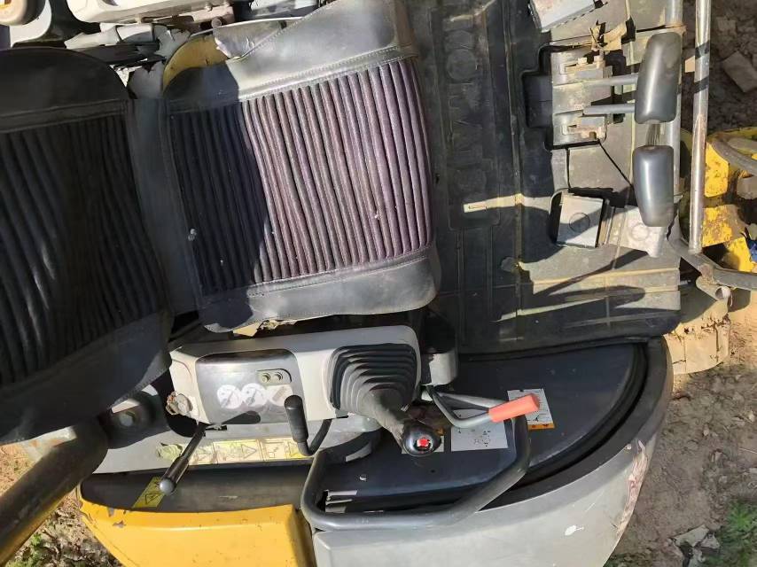 Buy Komatsu PC30 Used Excavator / 5 Buy Komatsu PC30 Used Excavator / 5