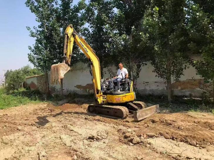 Buy Komatsu PC30 Used Excavator / 1