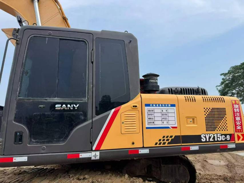 Buy Sany 215C-9 Used Excavator / 1