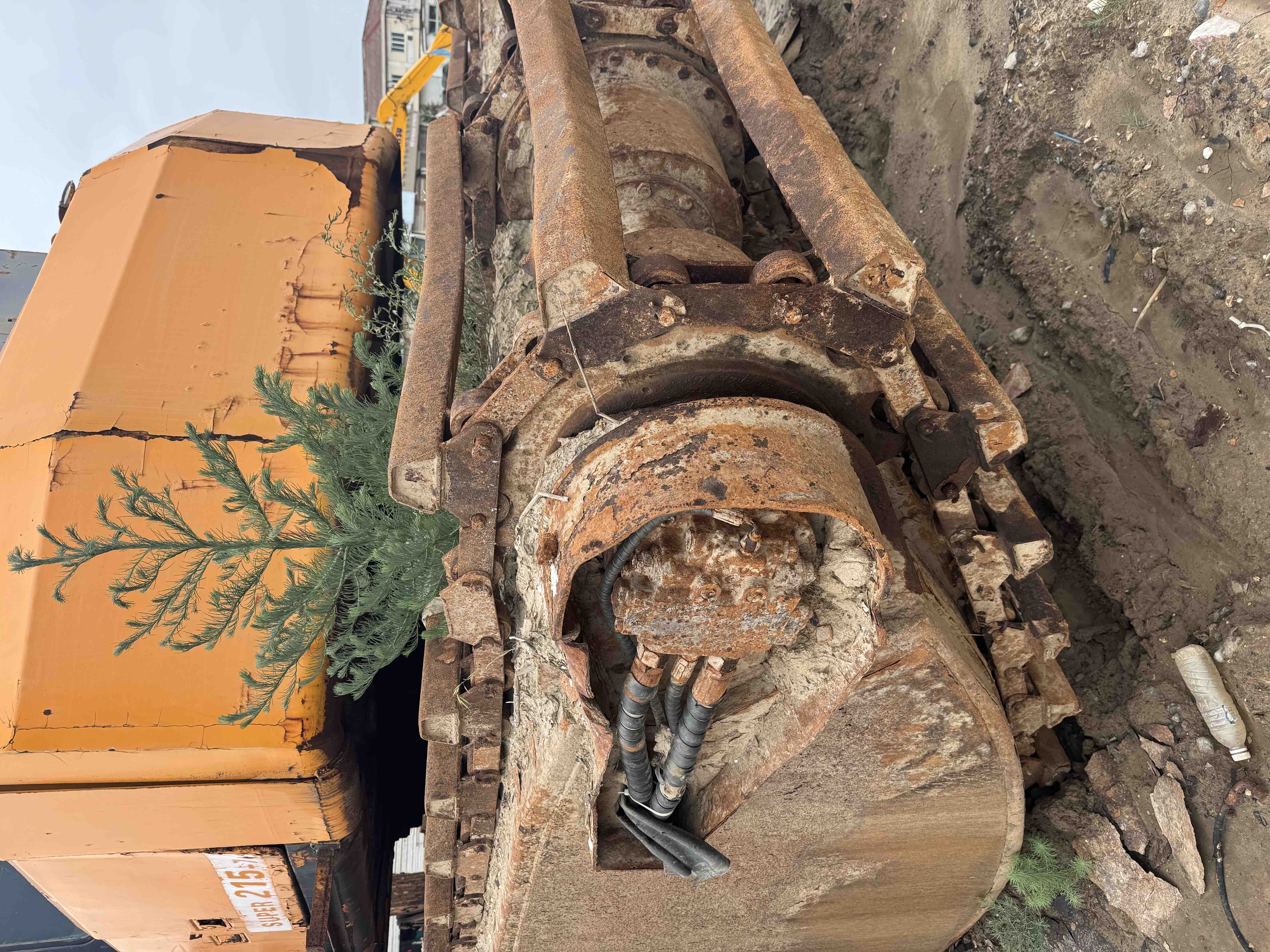 Buy Hyundai 215LC-7 Used Excavator / 3 Buy Hyundai 215LC-7 Used Excavator / 3