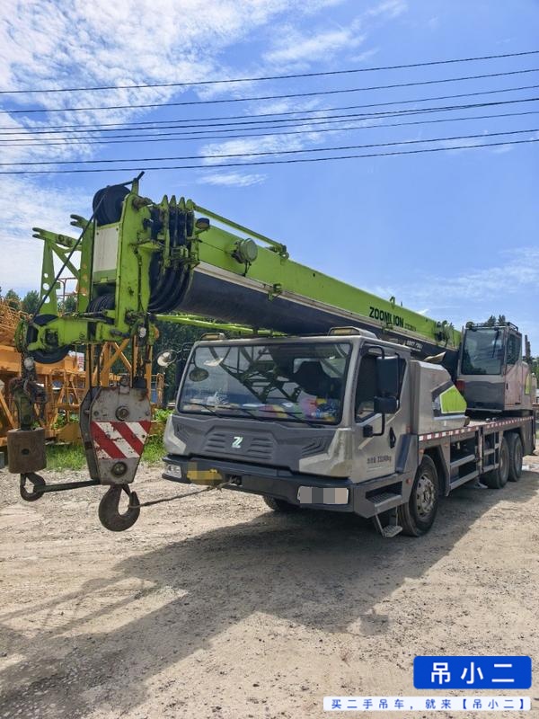 شراء Zoomlion ZTC251VE562 مستعمل رافعة