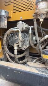 Buy XCMG XE155D Used Excavator / 4 Buy XCMG XE155D Used Excavator / 4