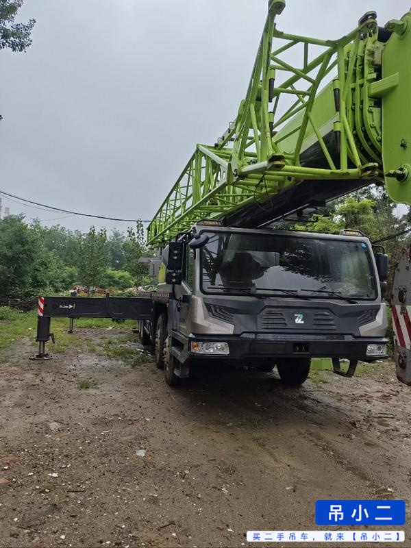 Buy Zoomlion 70H Used Crane / 2
