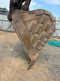 Buy Hyundai 305LC-9T Used Excavator / 4 Buy Hyundai 305LC-9T Used Excavator / 4