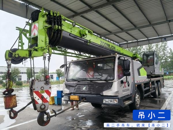Buy Zoomlion 250A Used Crane