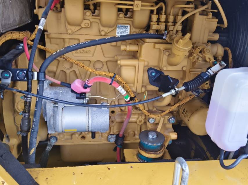 Buy Caterpillar 307E Used Excavator / 2
