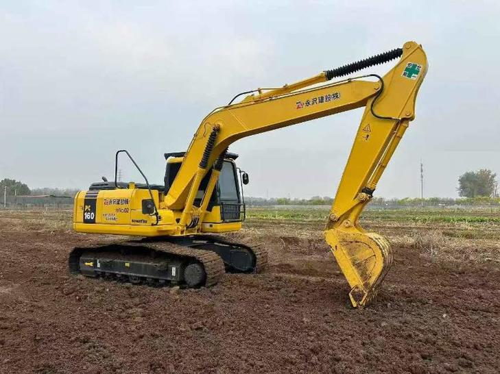 Buy Komatsu PC160-7 Used Excavator / 1