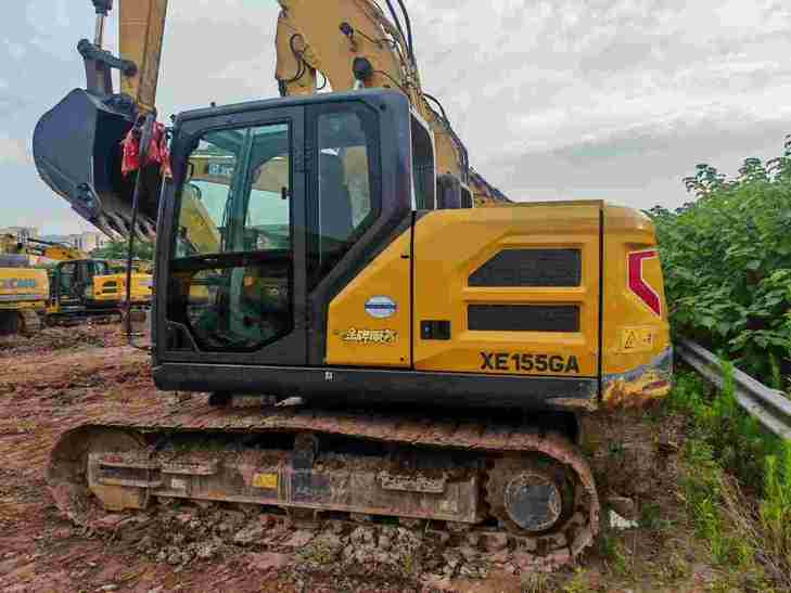 Buy XCMG XE155D Used Excavator / 1