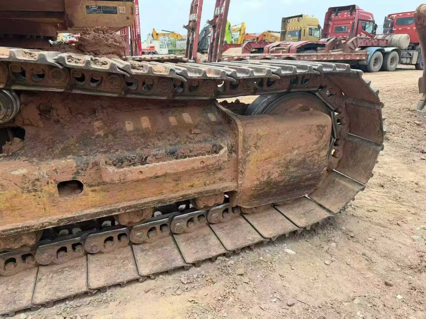 Buy Caterpillar 323D Used Excavator / 8