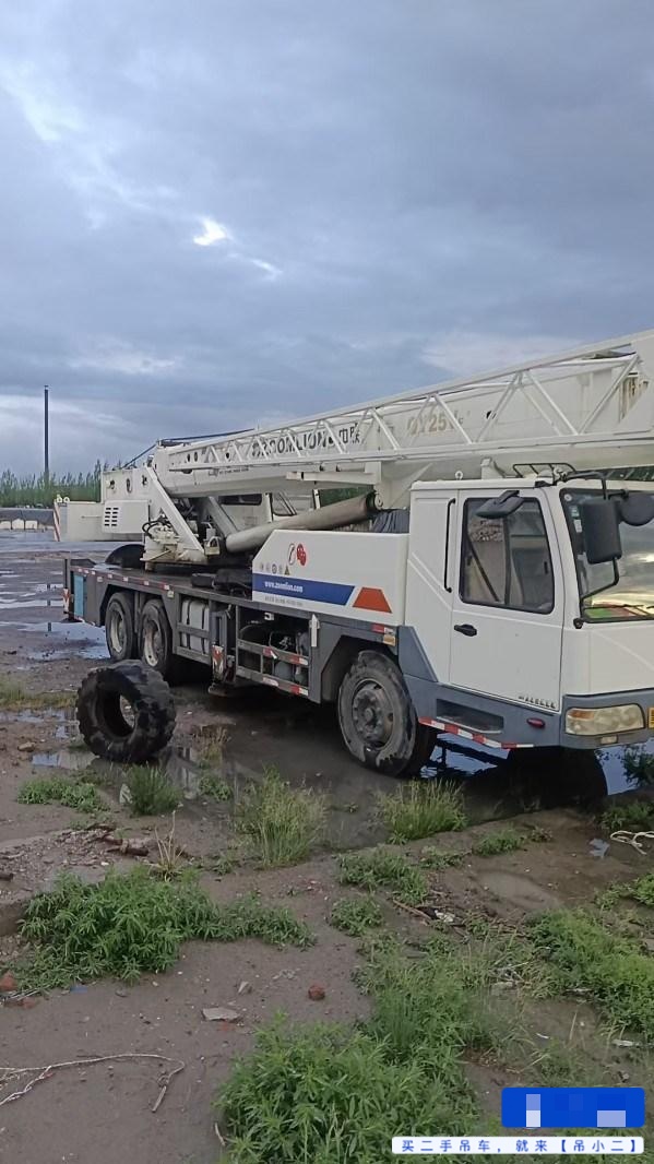 شراء رافعة Zoomlion QY25V542 مستعملة / 3