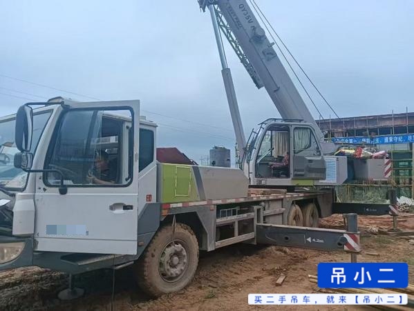 شراء رافعة Zoomlion QY25V531 مستعملة / 6