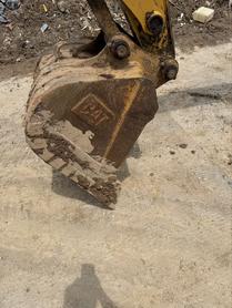 Buy Caterpillar 307E Used Excavator / 9 Buy Caterpillar 307E Used Excavator / 9