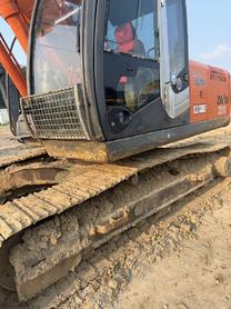 Buy Hitachi EX200-6 Used Excavator / 6 Buy Hitachi EX200-6 Used Excavator / 6