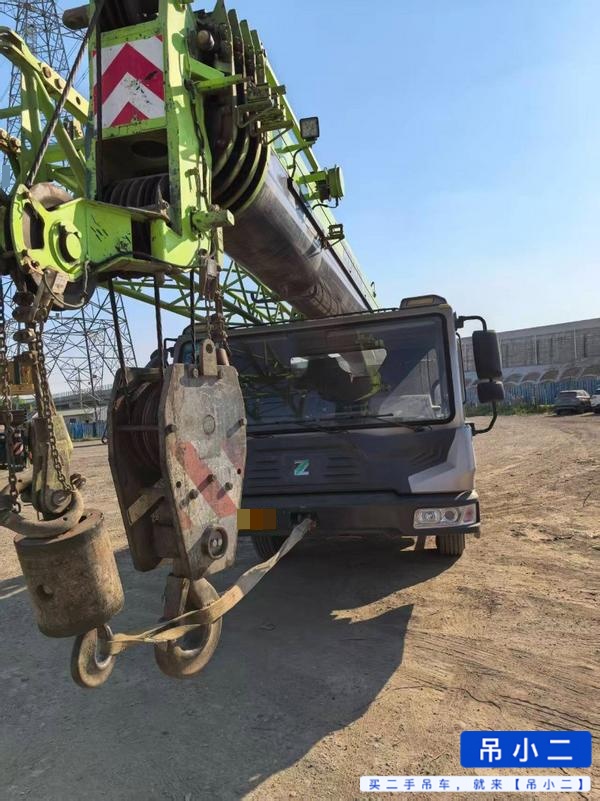 شراء رافعة Zoomlion ZTC251E552 مستعملة / 2