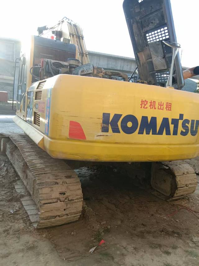 Buy Komatsu PC300-8MO Used Excavator / 3 Buy Komatsu PC300-8MO Used Excavator / 3