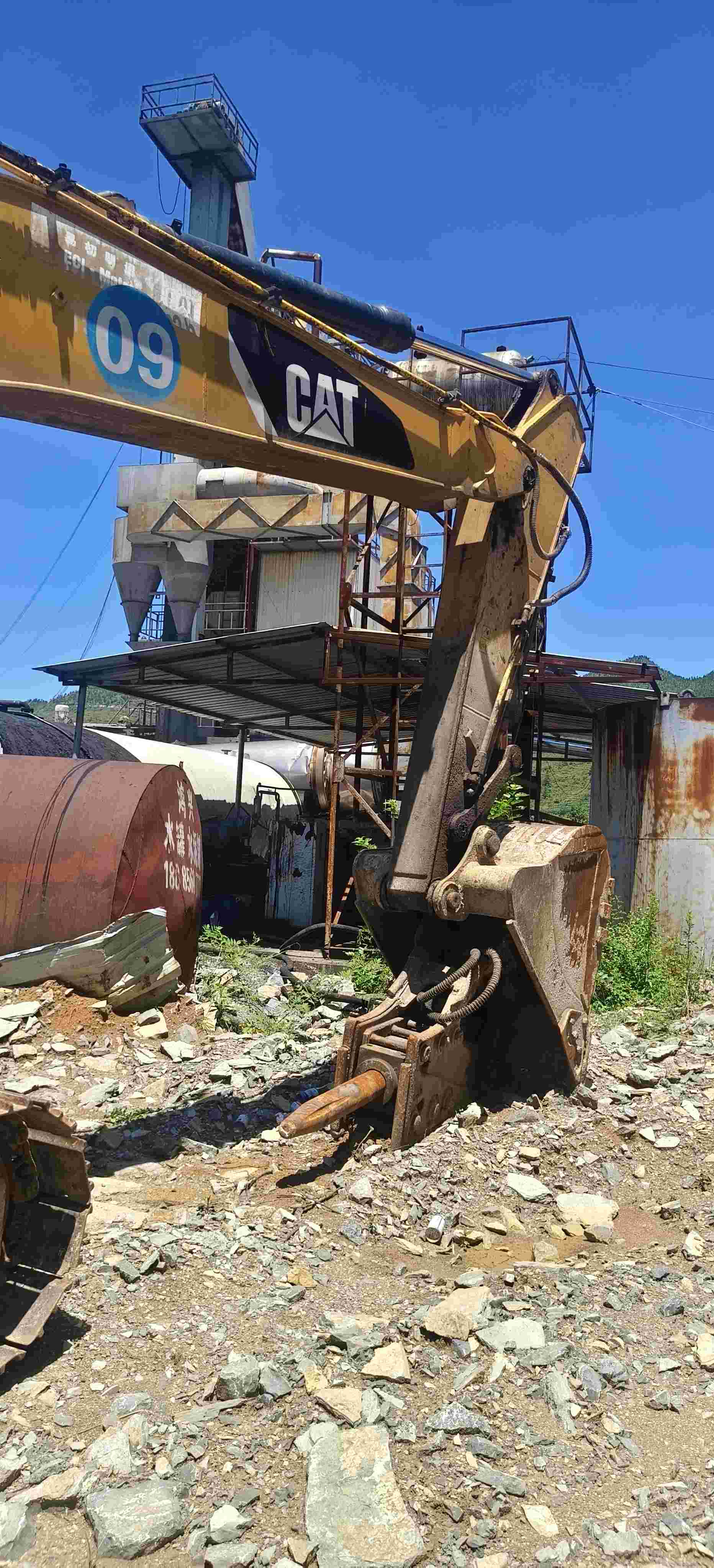 Buy Caterpillar 320C Used Excavator / 10 Buy Caterpillar 320C Used Excavator / 10