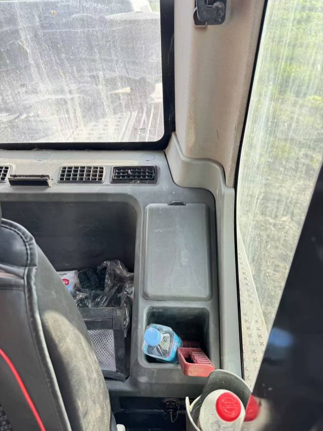 Buy Doosan DX520LC-9C Used Excavator / 8 Buy Doosan DX520LC-9C Used Excavator / 8