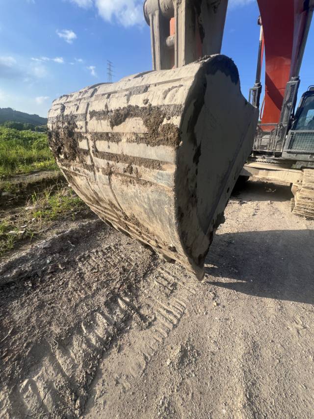 Buy Doosan DX520LC-9C Used Excavator / 9 Buy Doosan DX520LC-9C Used Excavator / 9