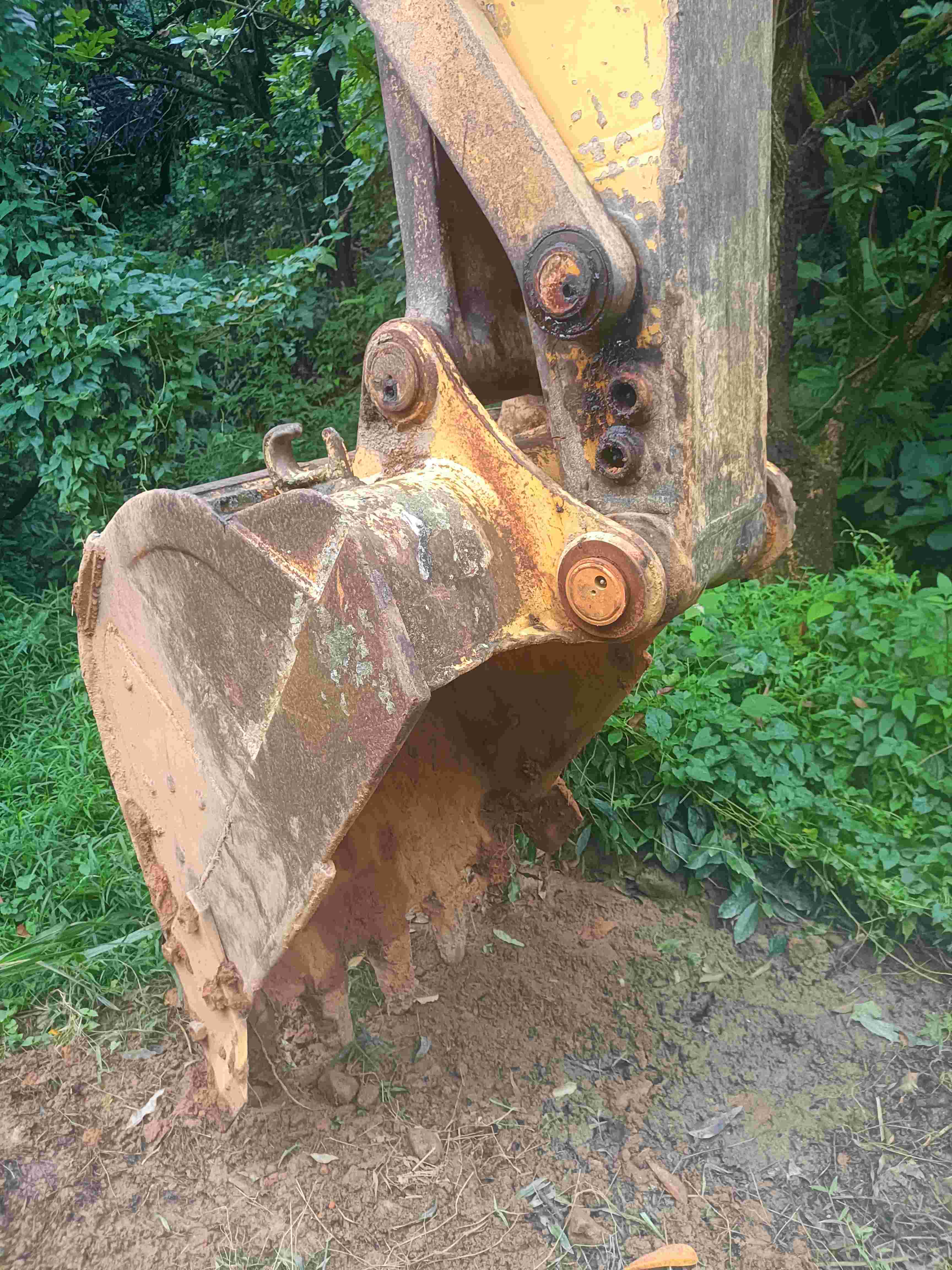 Buy Komatsu PC200-8N1 Used Excavator / 9 Buy Komatsu PC200-8N1 Used Excavator / 9
