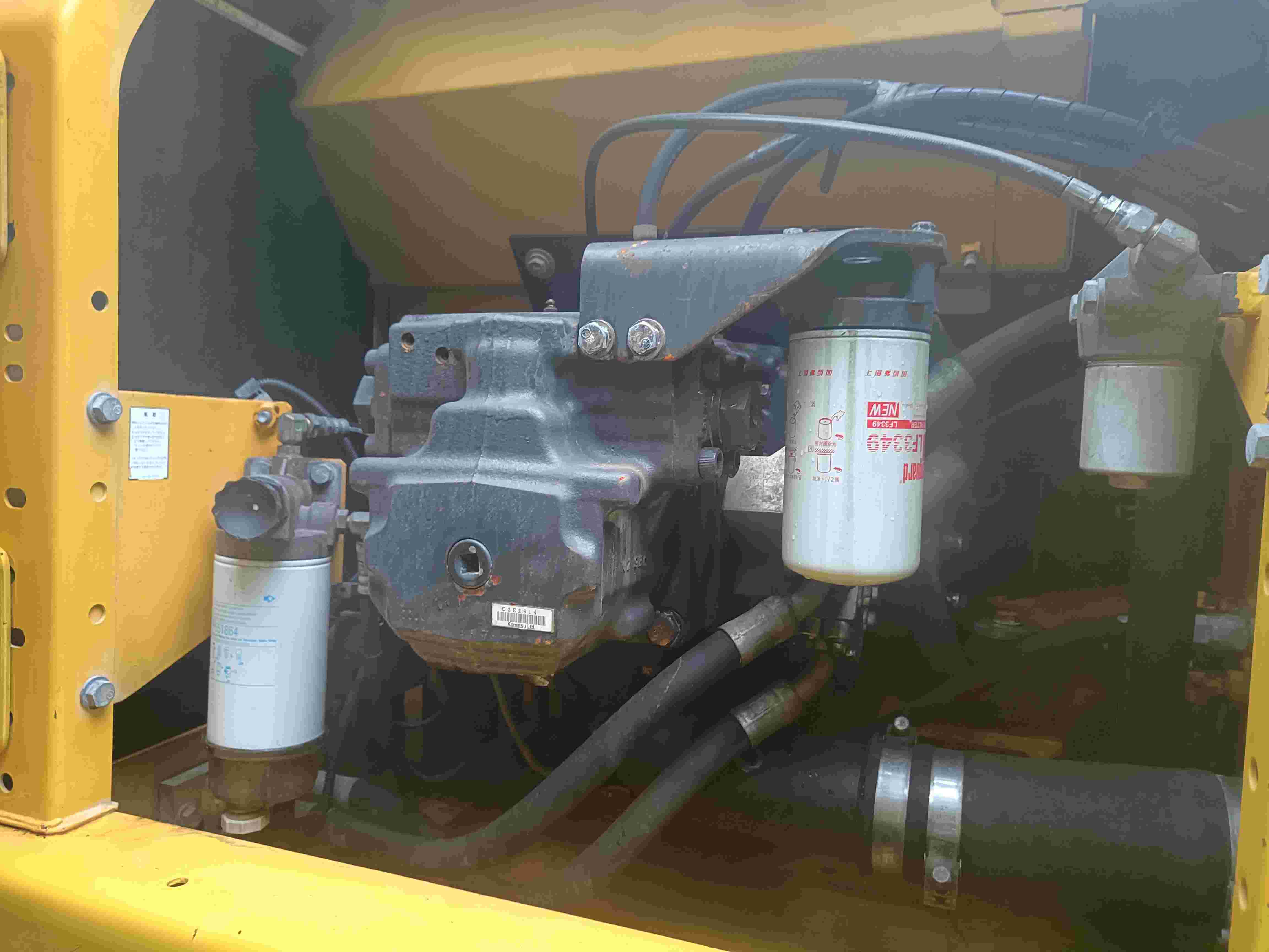 Buy Komatsu PC200-8N1 Used Excavator / 5 Buy Komatsu PC200-8N1 Used Excavator / 5