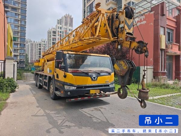 Buy XCMG 25C Used Crane / 1