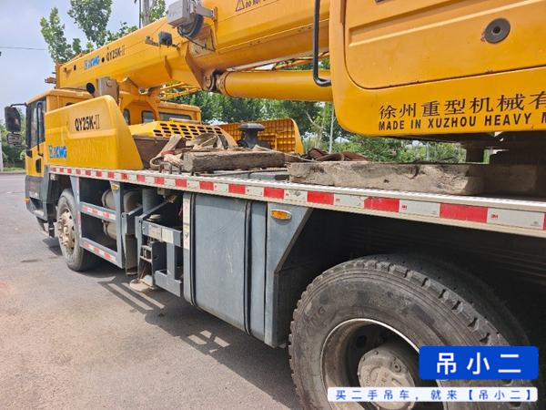 Buy XCMG 25C Used Crane / 3 Buy XCMG 25C Used Crane / 3