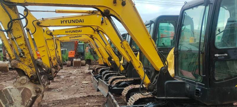 Buy Hitachi ZX70-5G Used Excavator / 1