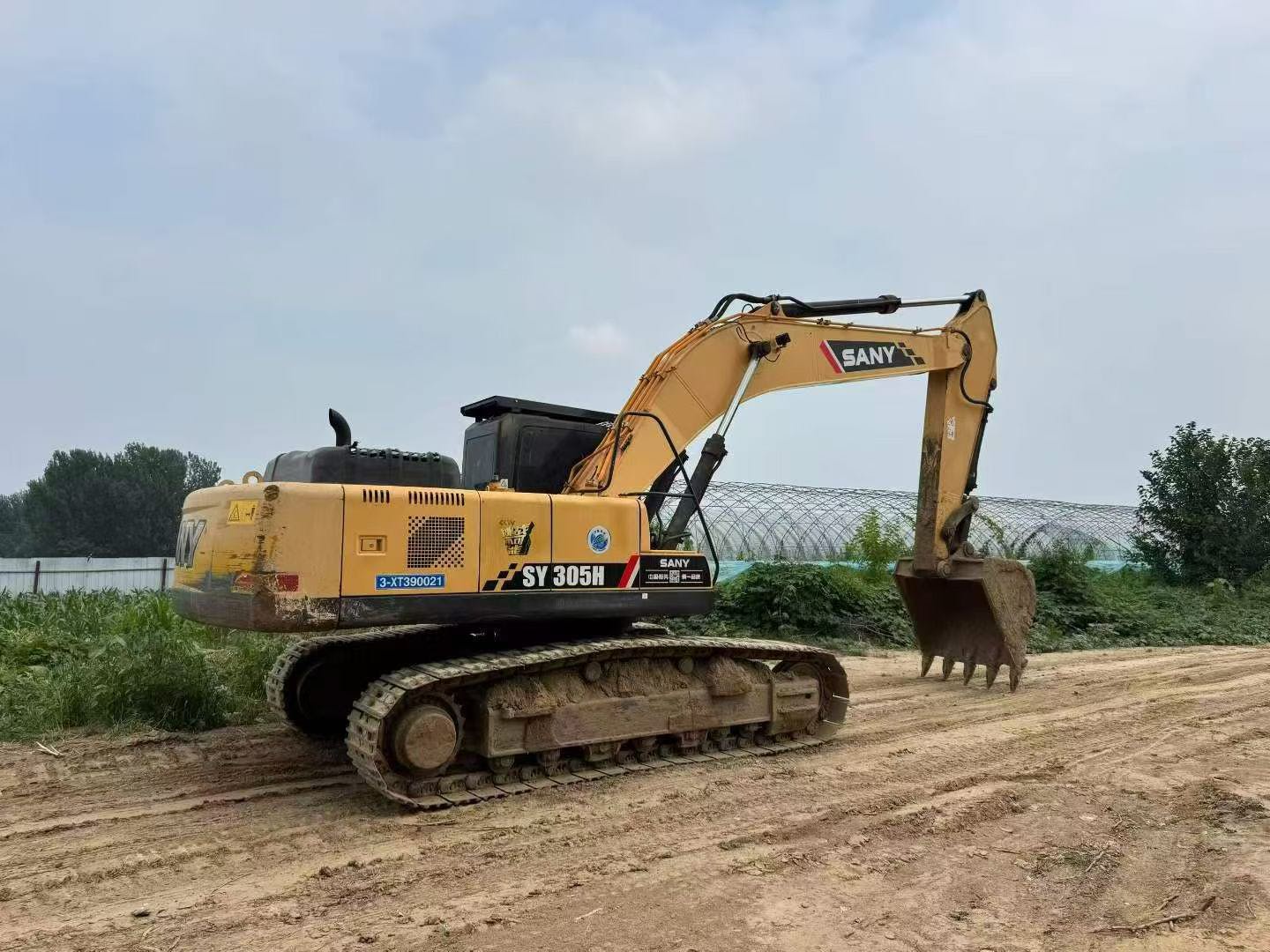 Buy Sany 305C-9 Used Excavator / 2 Buy Sany 305C-9 Used Excavator / 2