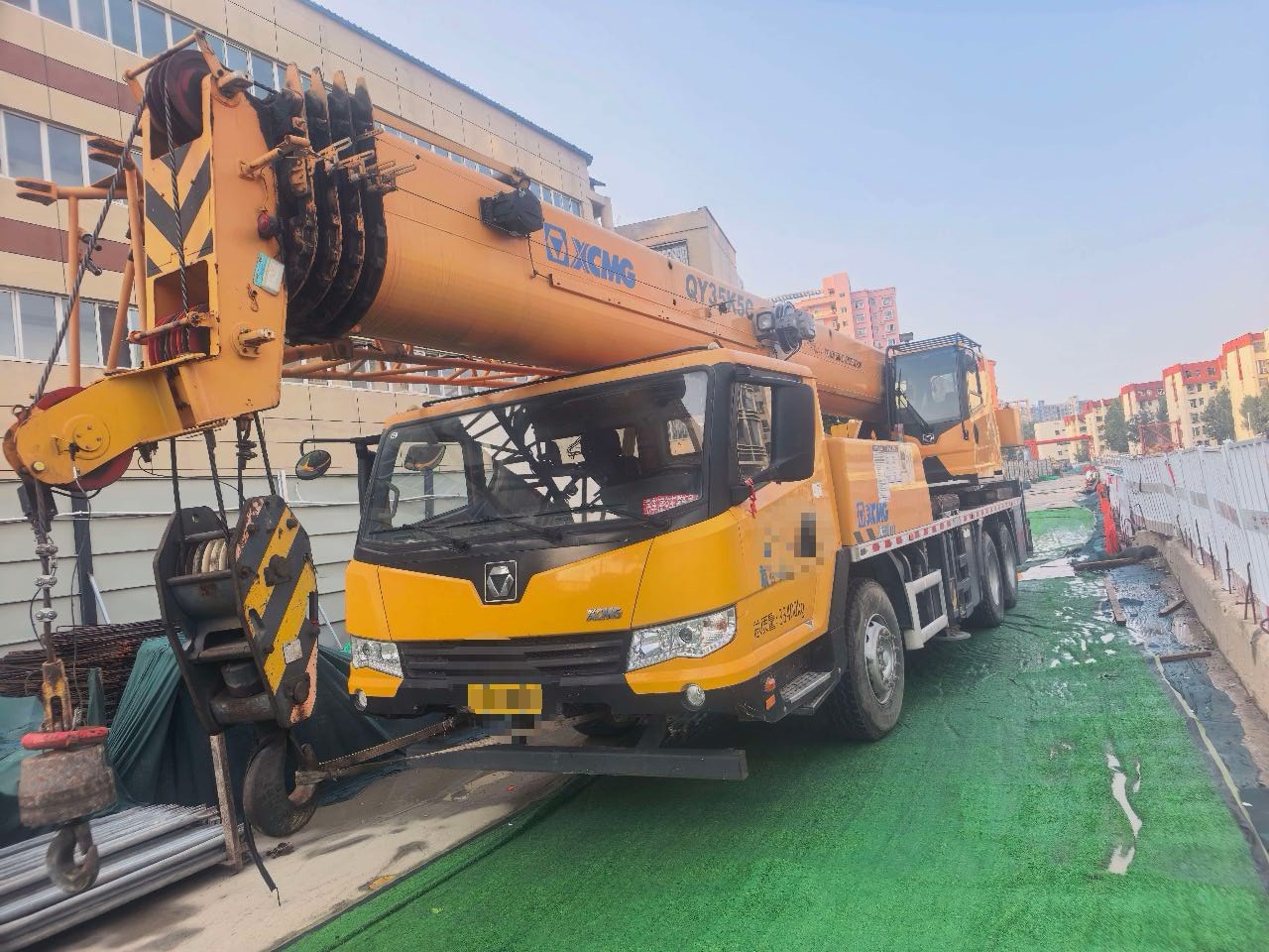 Buy XCMG QY25K5C-1 Used Crane / 2 Buy XCMG QY25K5C-1 Used Crane / 2