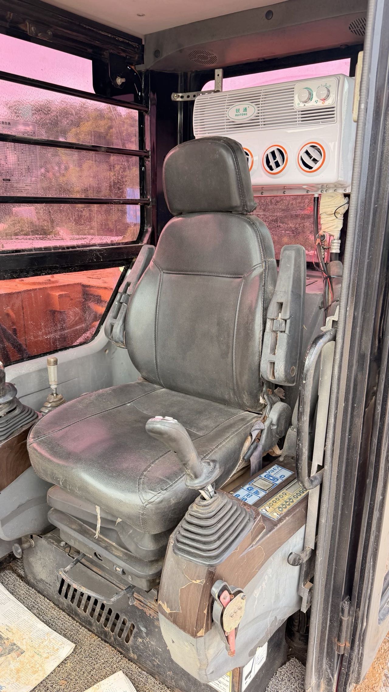 Buy Sany SY75C-9 Used Excavator / 4 Buy Sany SY75C-9 Used Excavator / 4