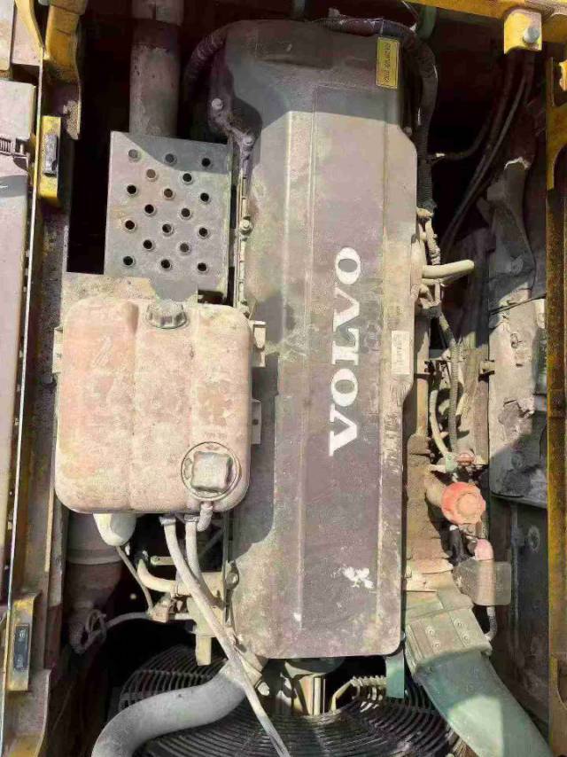 Buy Volvo EC380D Used Excavator / 8 Buy Volvo EC380D Used Excavator / 8