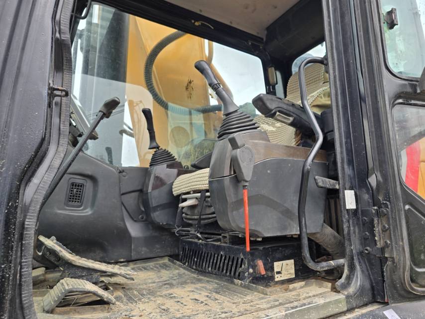 Buy Sany SY375H Used Excavator / 8