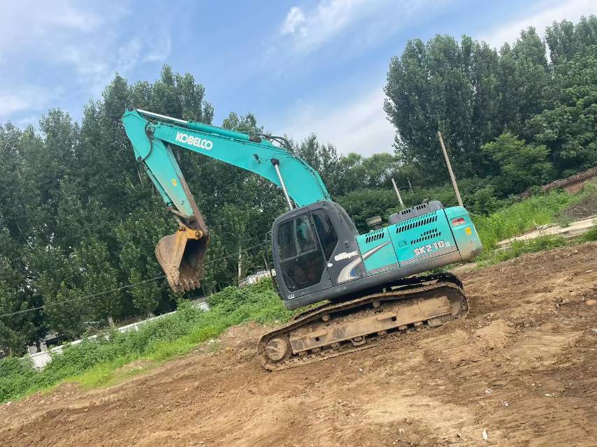 Buy Kobelco 200-8 Used Excavator / 3