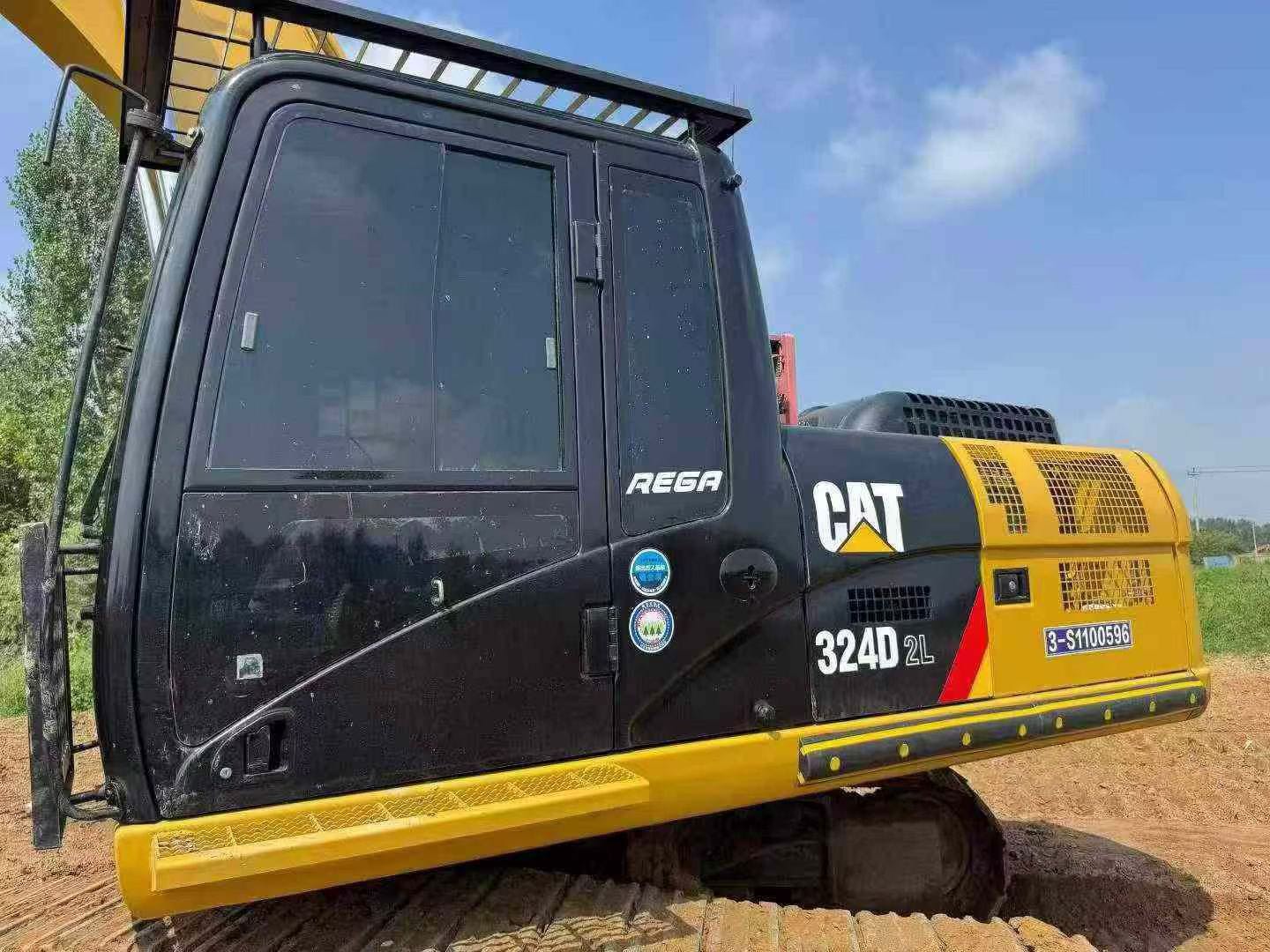 Buy Caterpillar 324D Used Excavator / 3