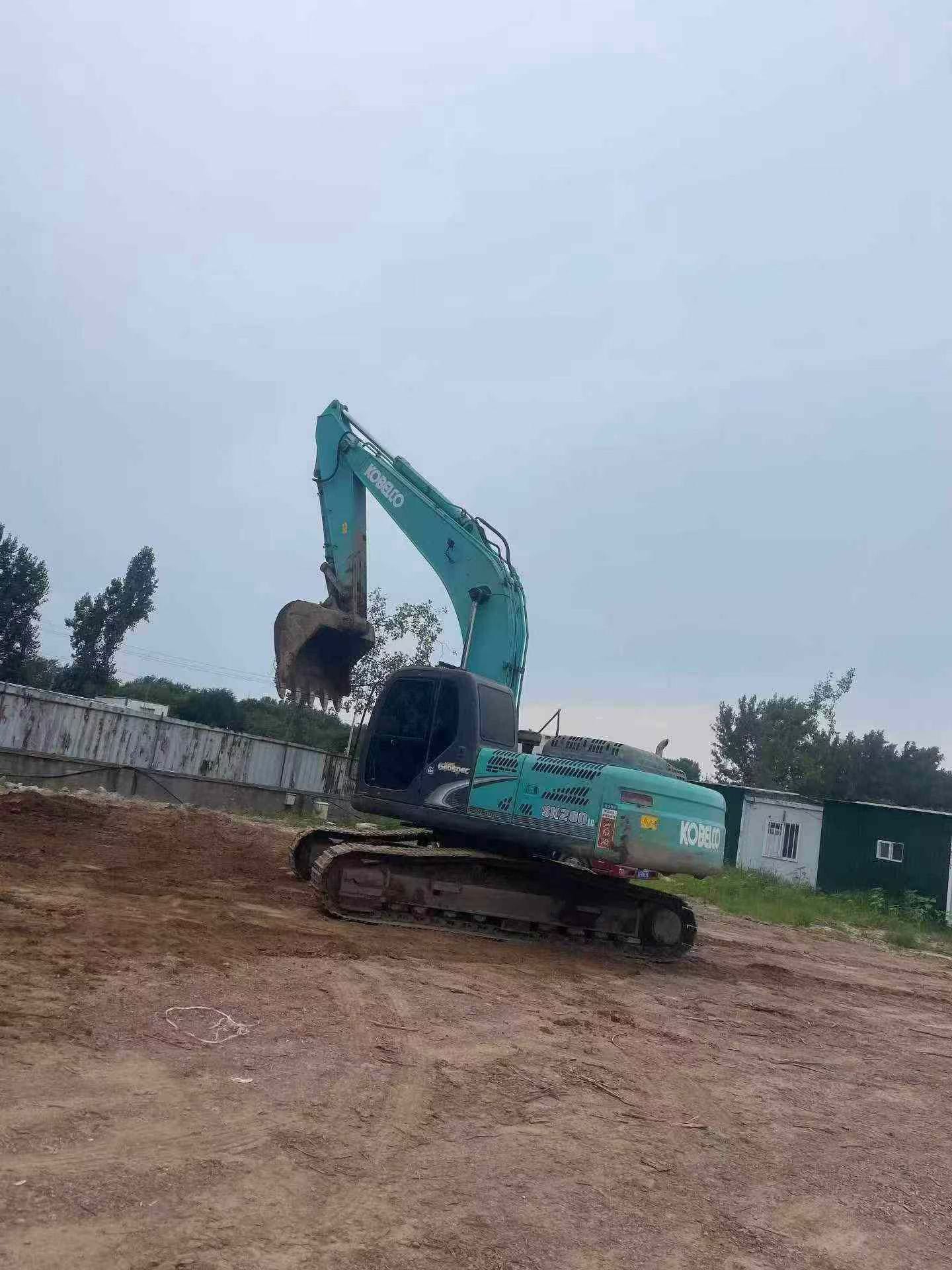 Buy Kobelco 260-8 Used Excavator / 2