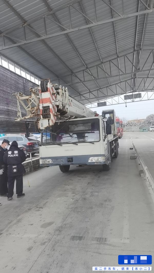 شراء رافعة Zoomlion 16V مستعملة / 2