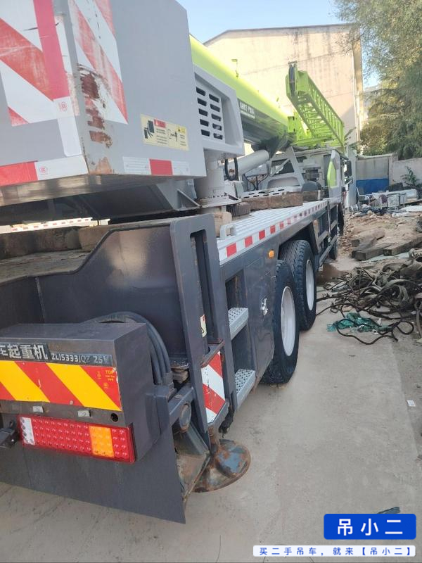 شراء رافعة Zoomlion ZTC251VE562 مستعملة / 3