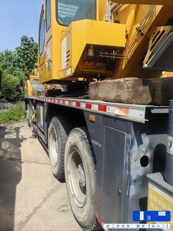 Buy XCMG 55KD Used Crane / 2