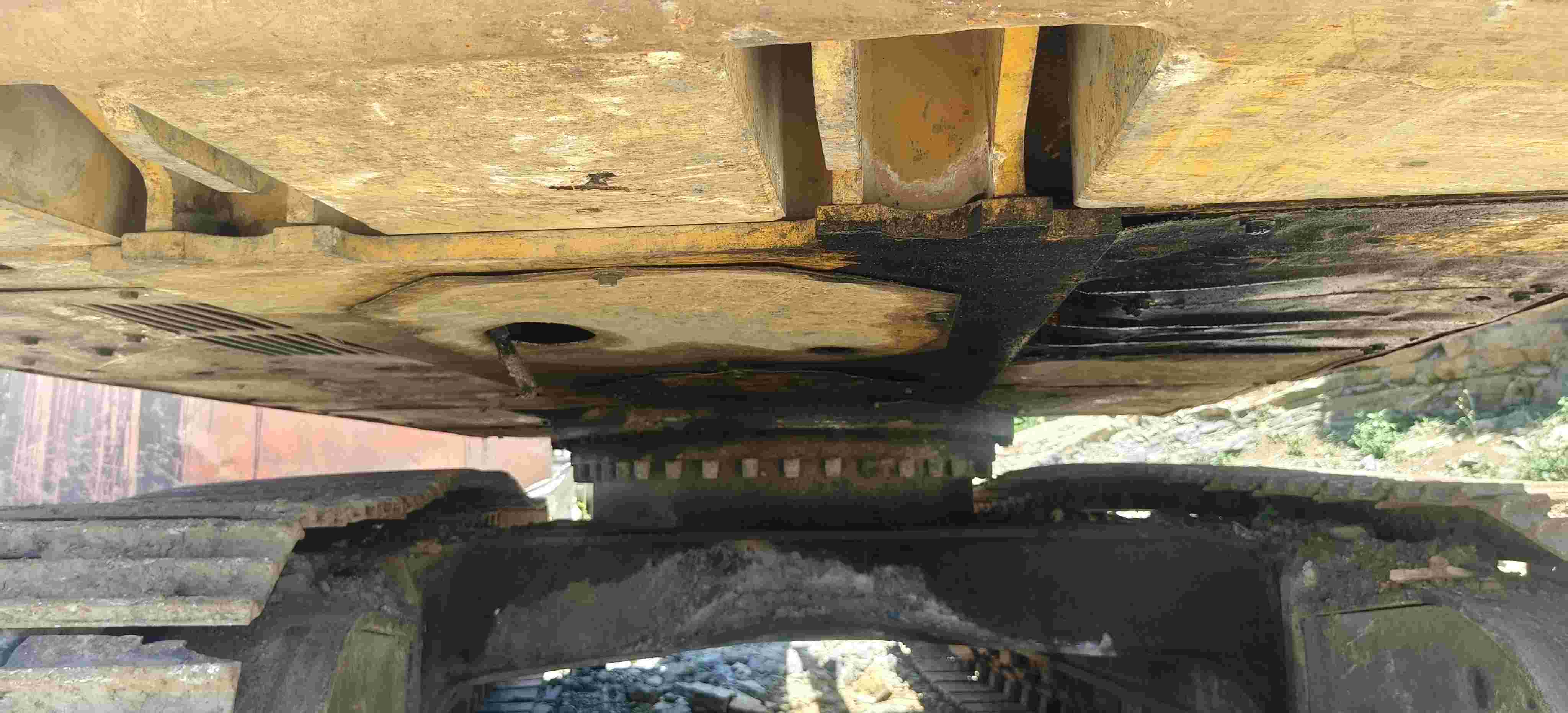 Buy Caterpillar 320C Used Excavator / 16